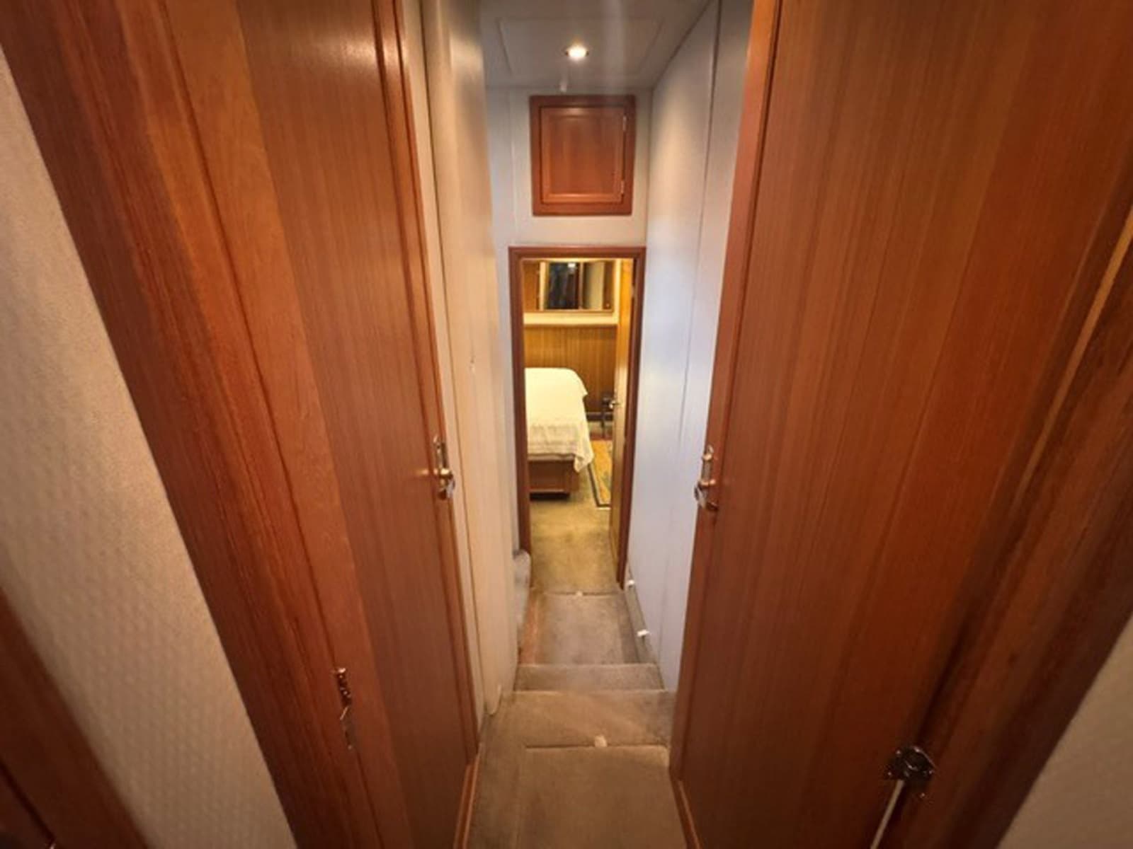 2000 Bayliner 5288 Pilot House Motoryacht - Photo 32