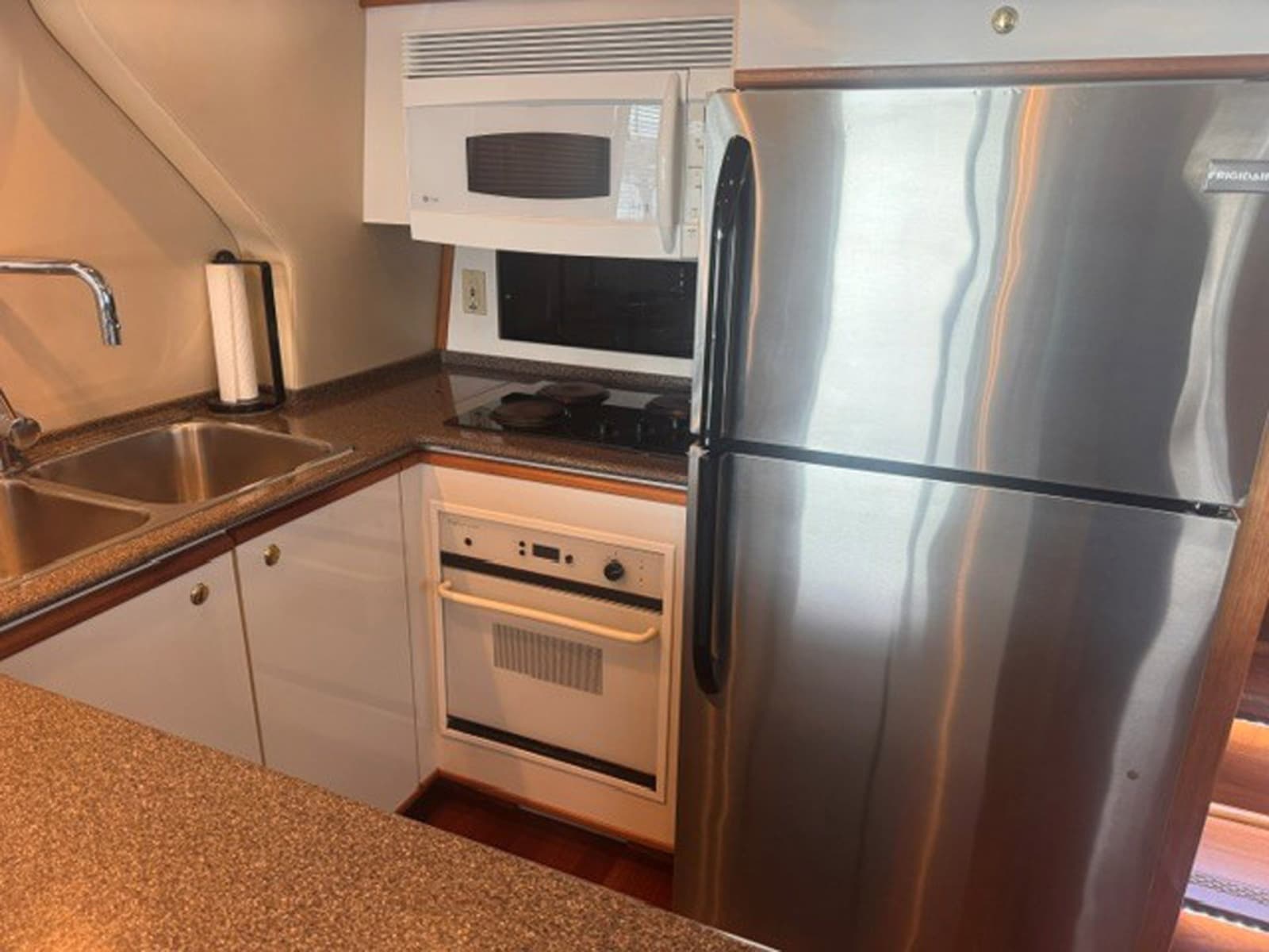 2000 Bayliner 5288 Pilot House Motoryacht - Photo 25