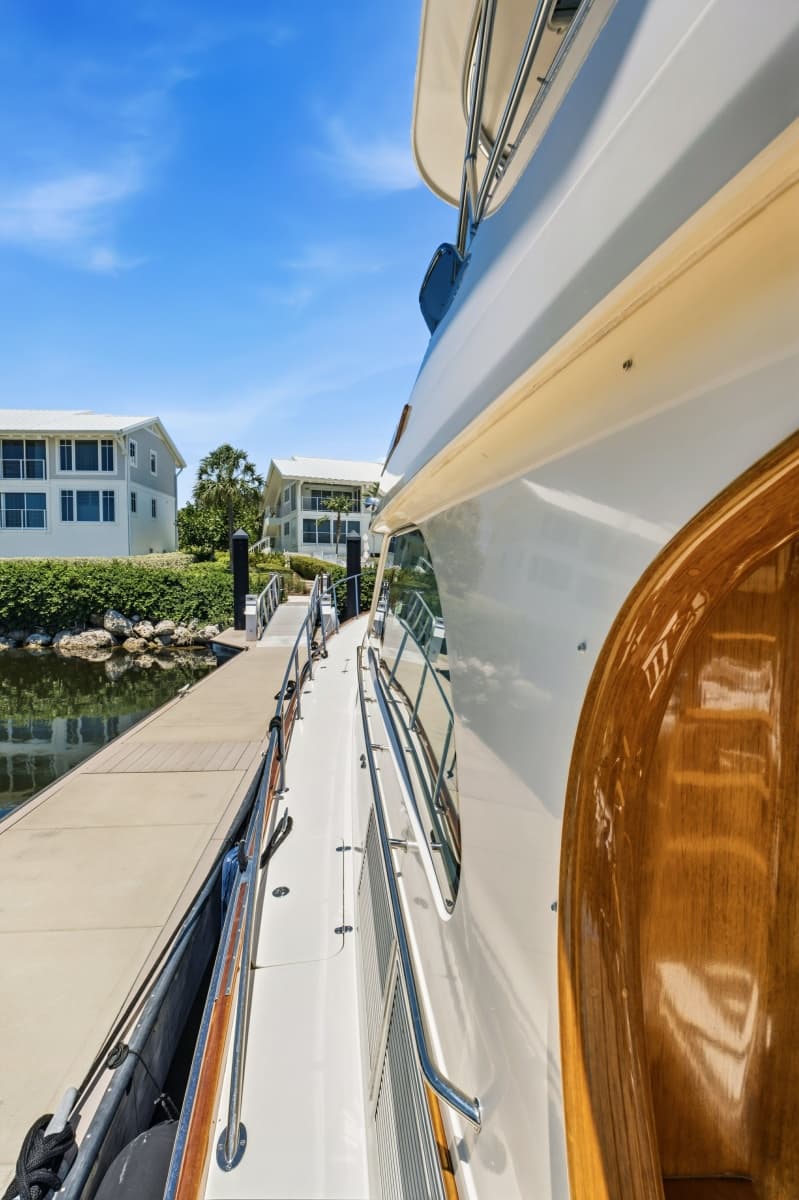 2007 Hinckley Talaria 55MY - Photo 55