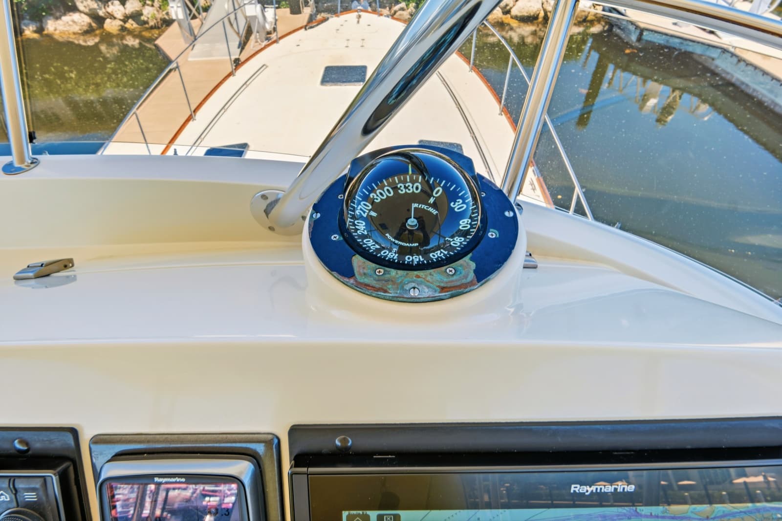 2007 Hinckley Talaria 55MY - Photo 49