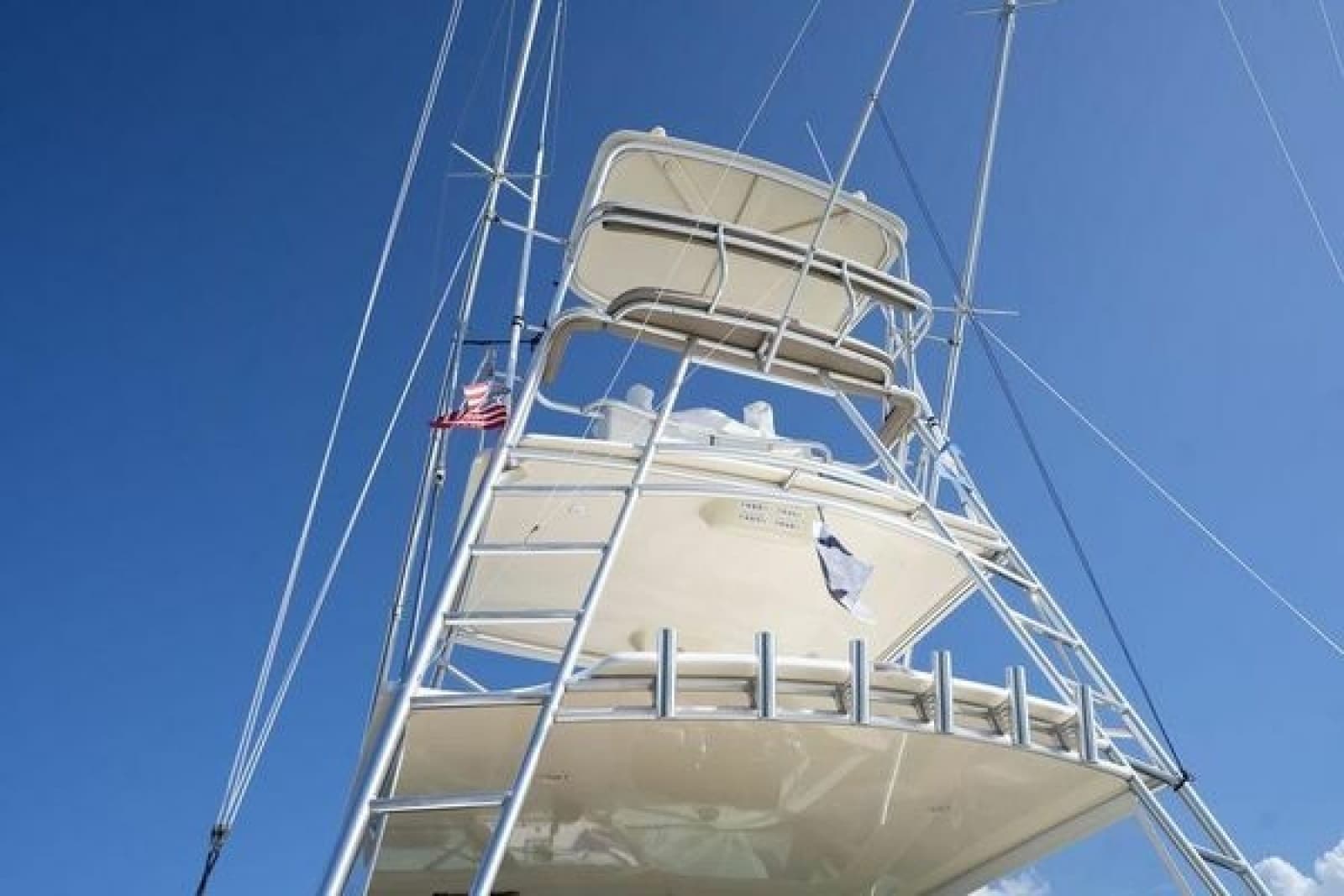2005 Tiara Yachts 4200 Open - Photo 9
