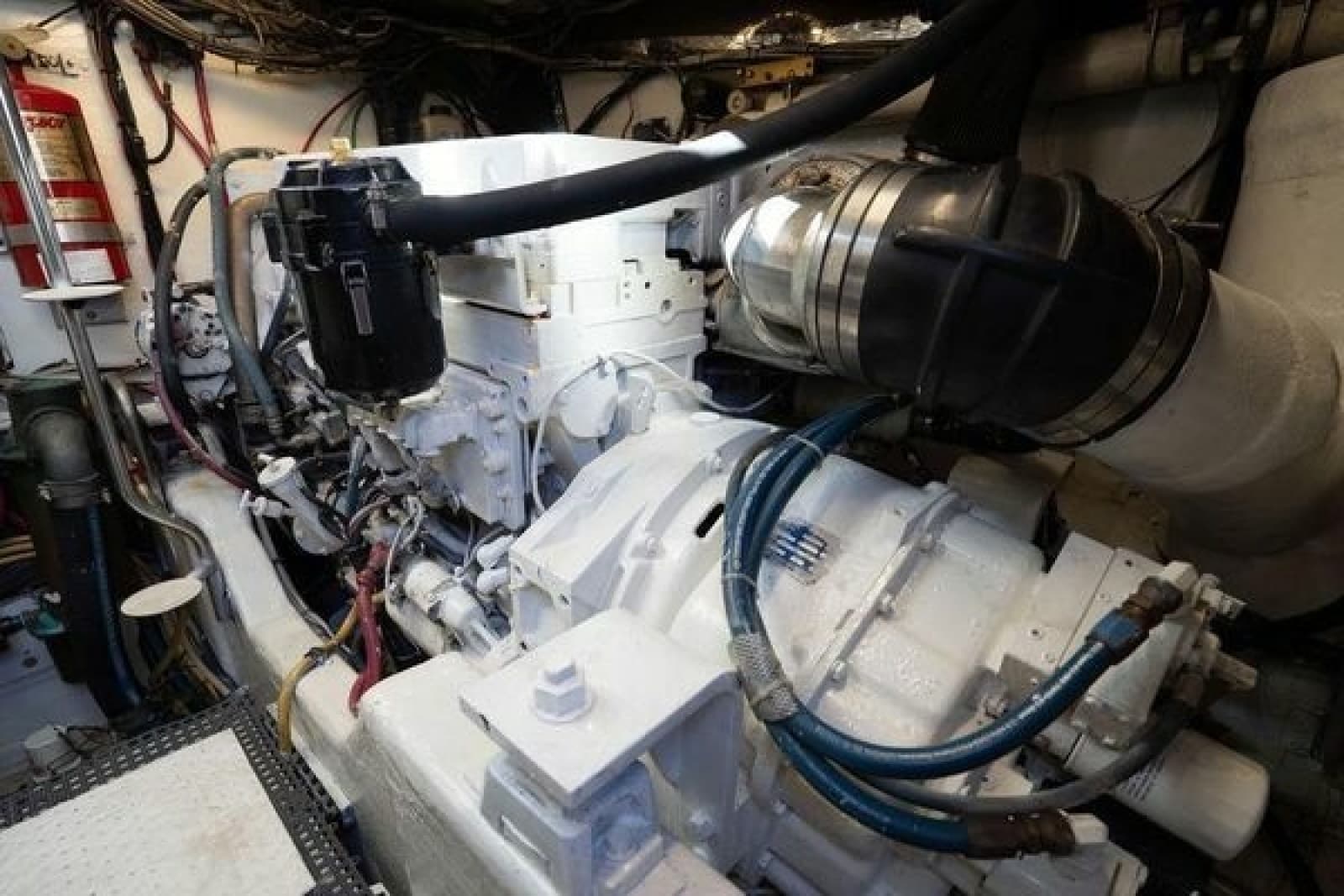 2005 Tiara Yachts 4200 Open - Photo 31
