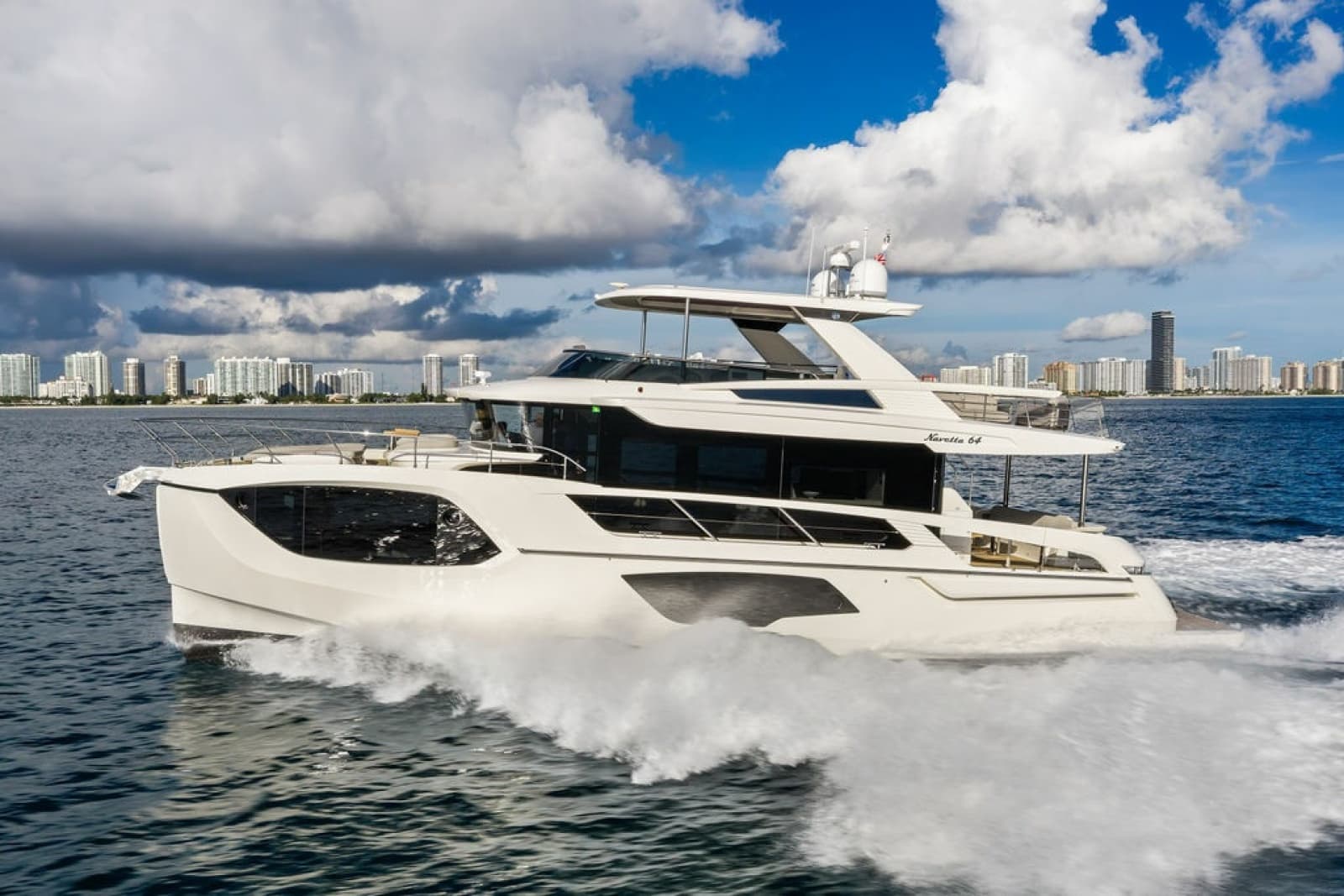 2023 Absolute Navetta 64 - Photo 11