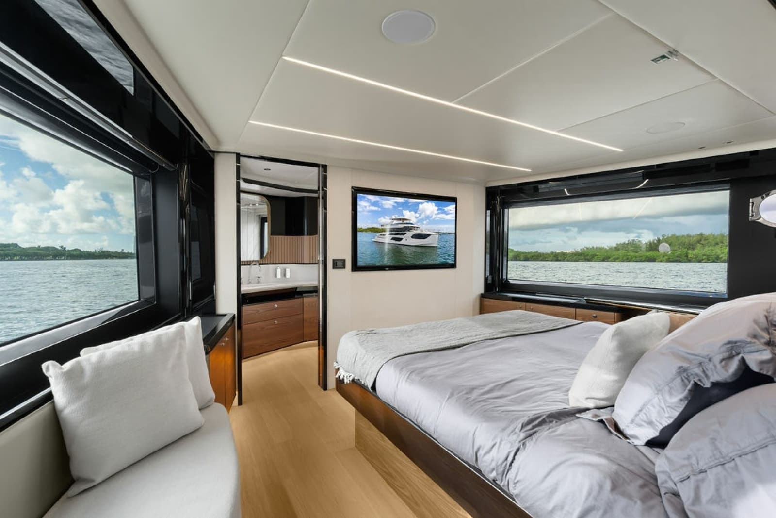 2023 Absolute Navetta 64 - Photo 73