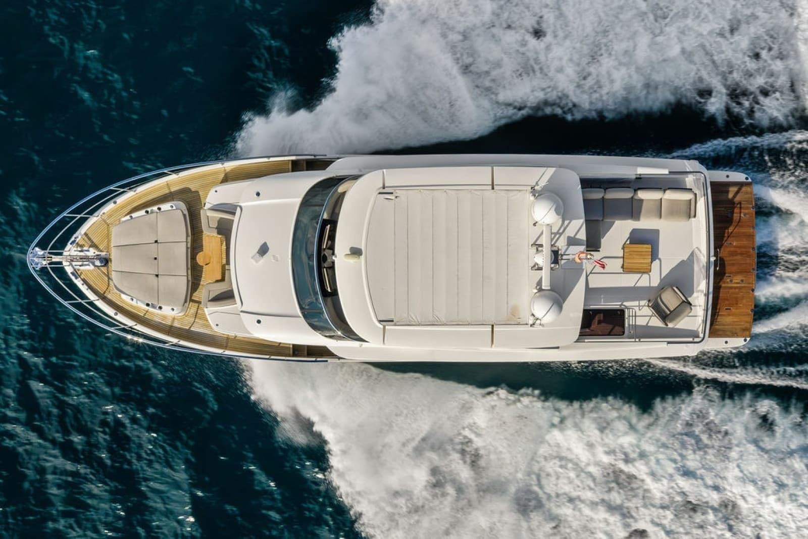 2023 Absolute Navetta 64 - Photo 12