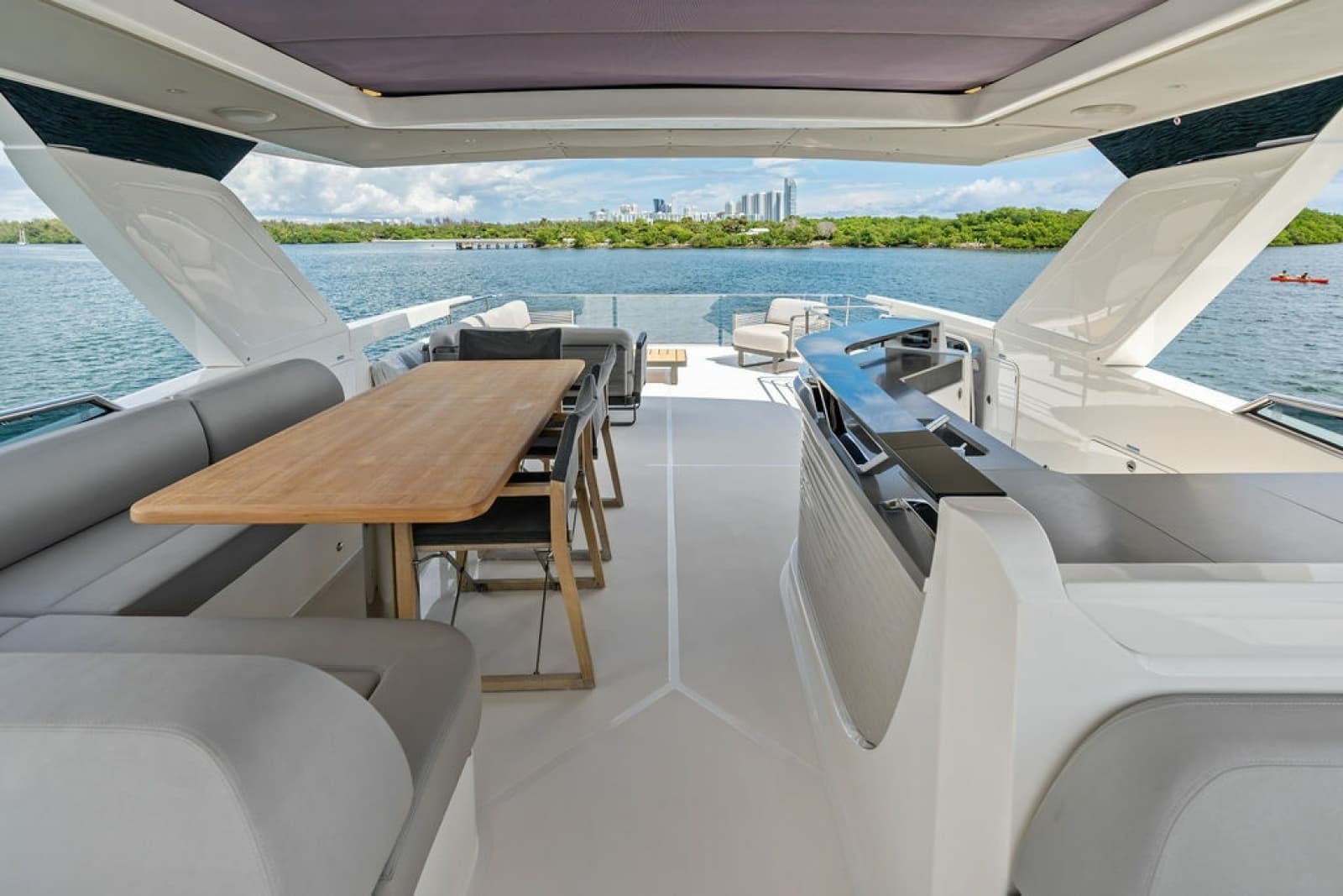 2023 Absolute Navetta 64 - Photo 29
