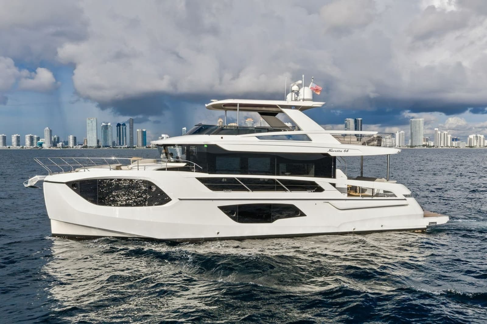 2023 Absolute Navetta 64 - Photo 1