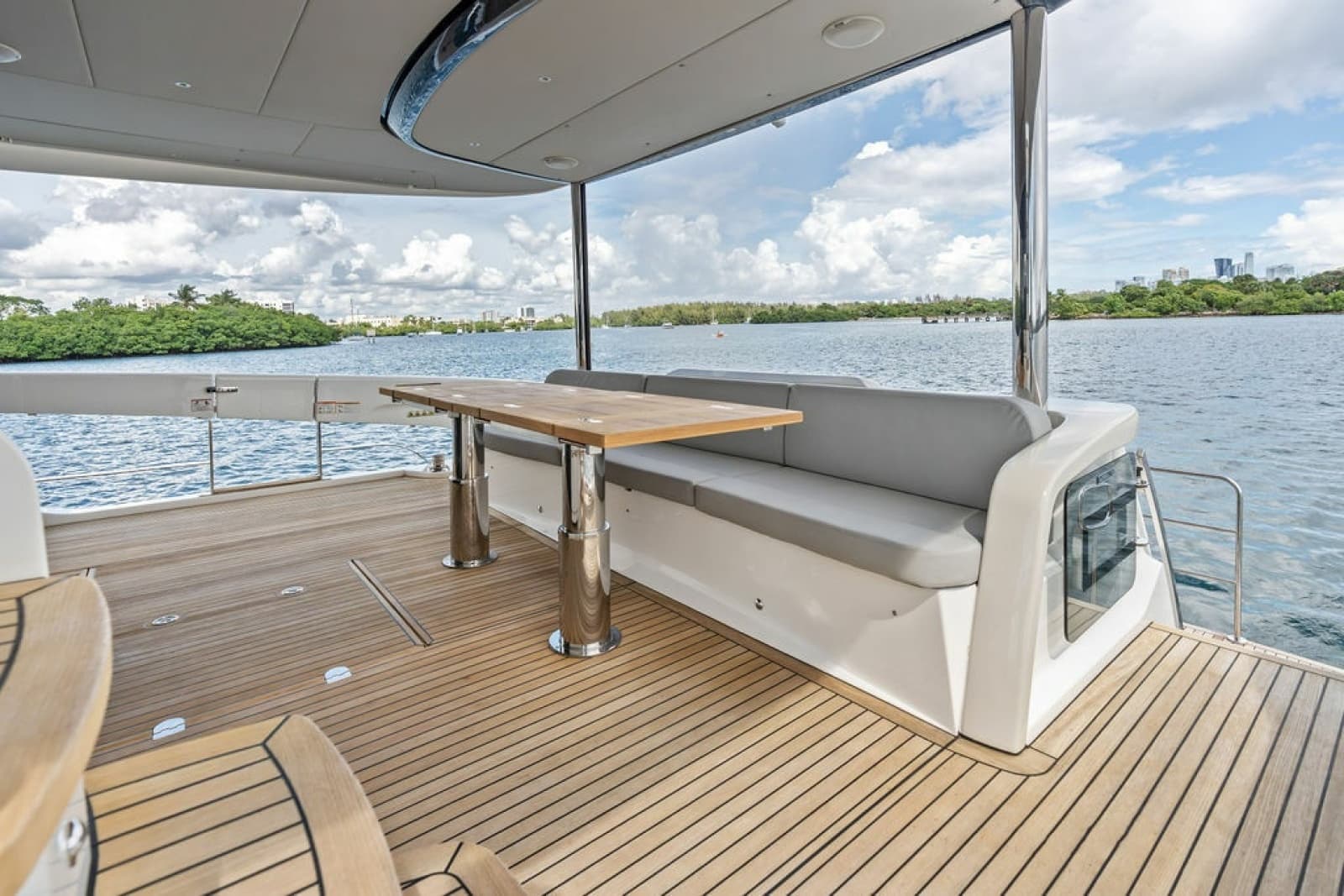 2023 Absolute Navetta 64 - Photo 44
