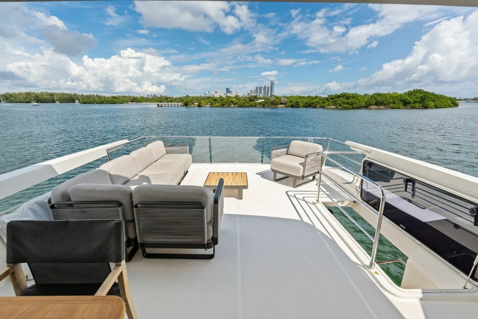 2023 Absolute Navetta 64 - Photo 36