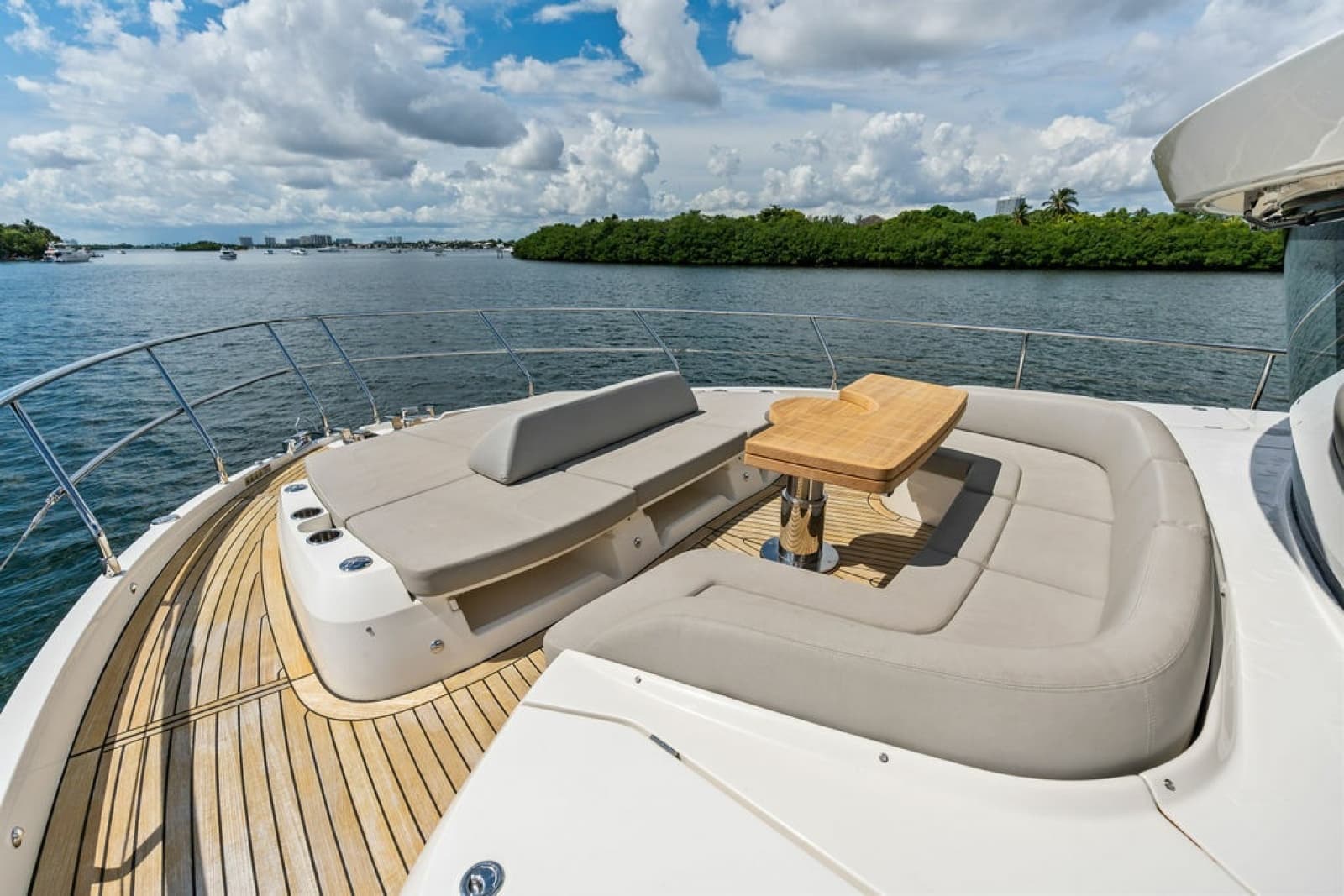 2023 Absolute Navetta 64 - Photo 51