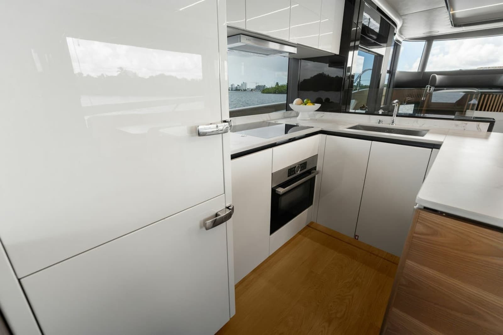 2023 Absolute Navetta 64 - Photo 60