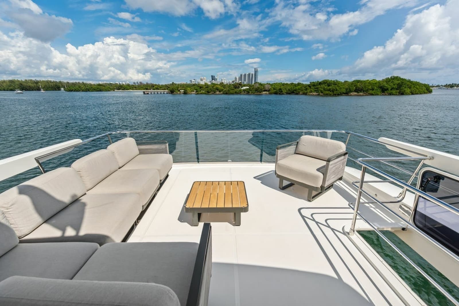2023 Absolute Navetta 64 - Photo 37
