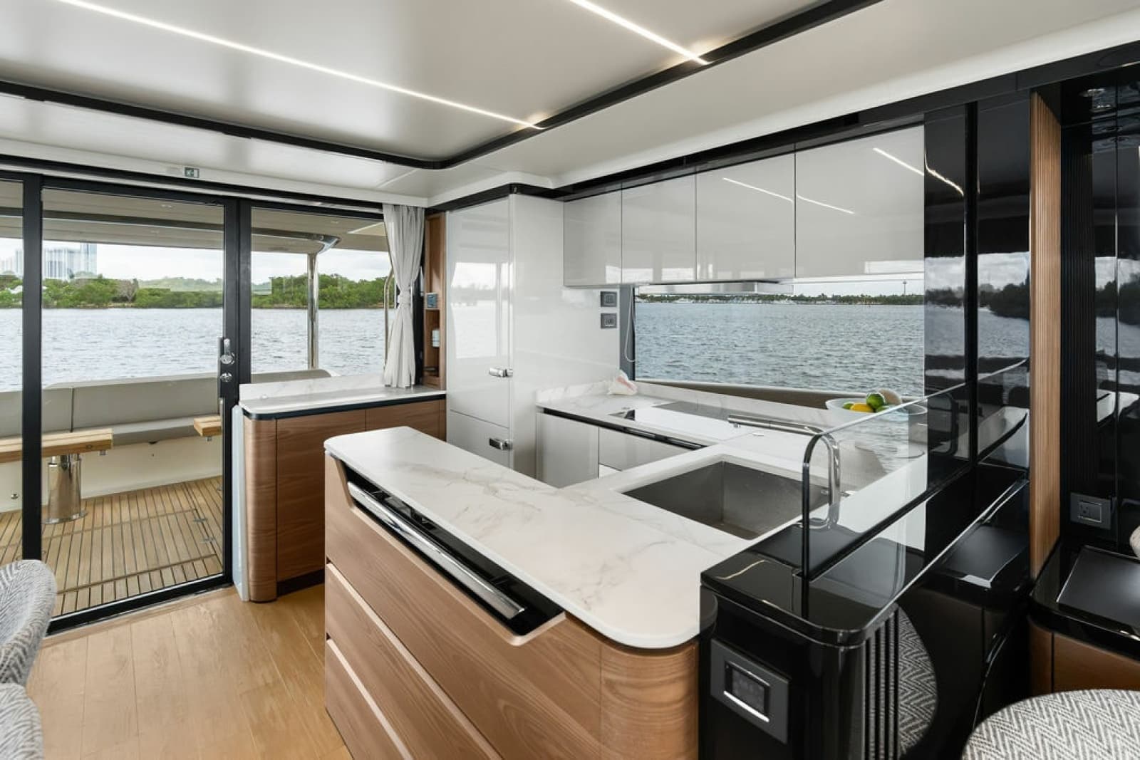 2023 Absolute Navetta 64 - Photo 64