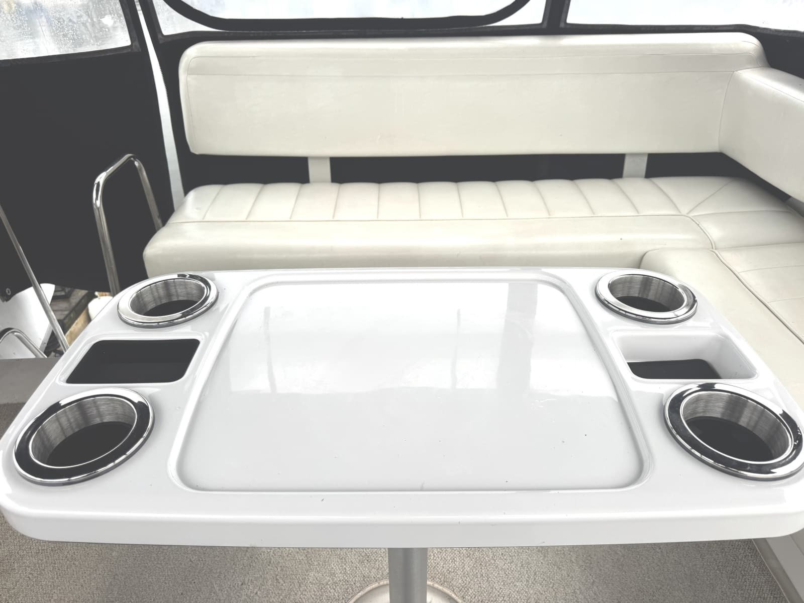 1999 Carver 370 Voyager - Photo 3