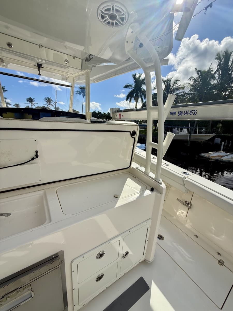 2021 Cobia 350 - Photo 19
