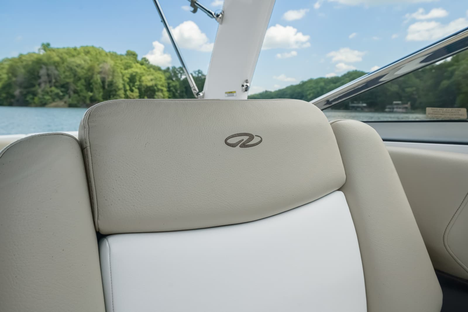 2015 Regal  - Photo 14
