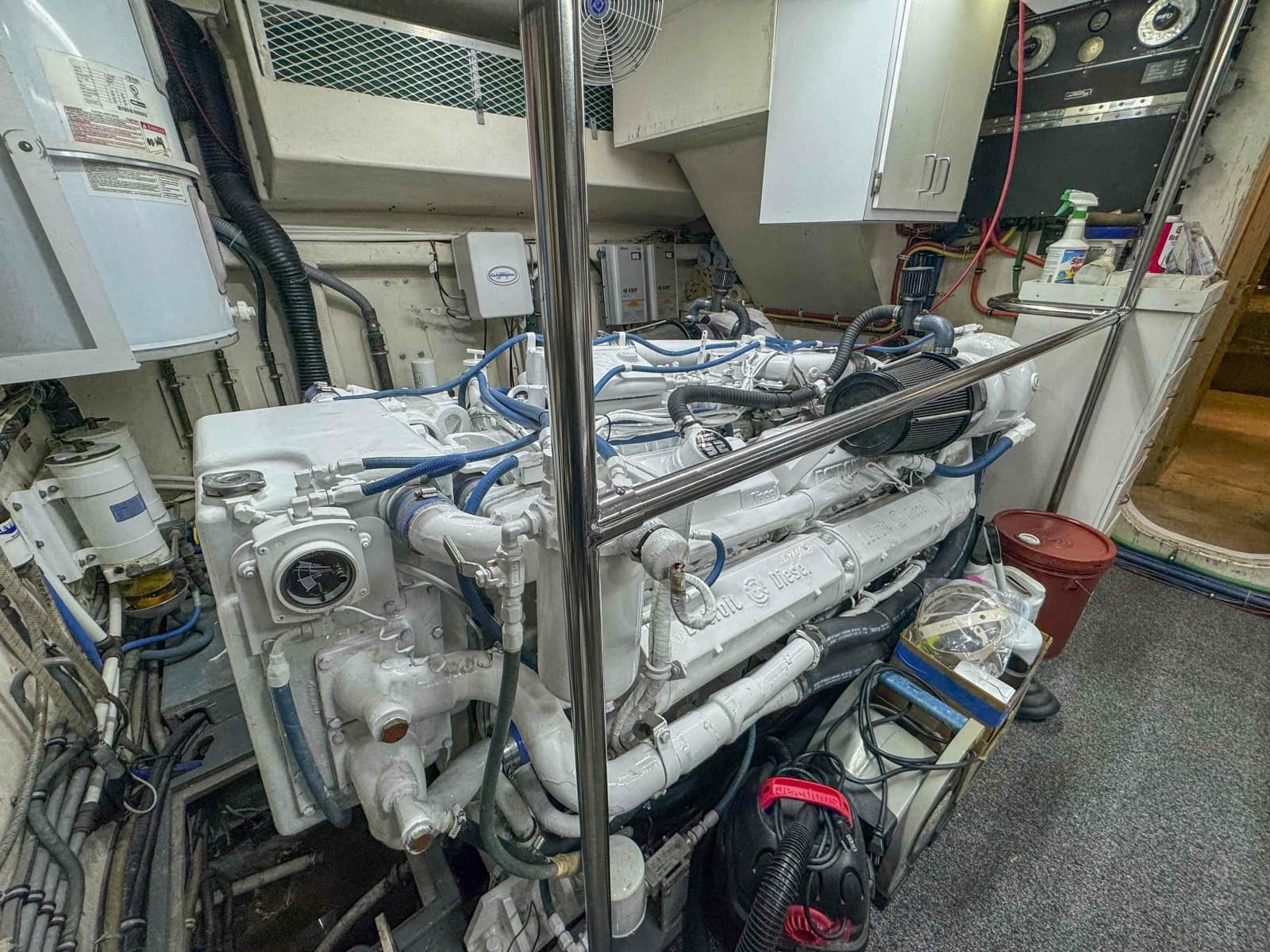 1991 Hatteras 70 Cockpit Motor Yacht - Photo 37