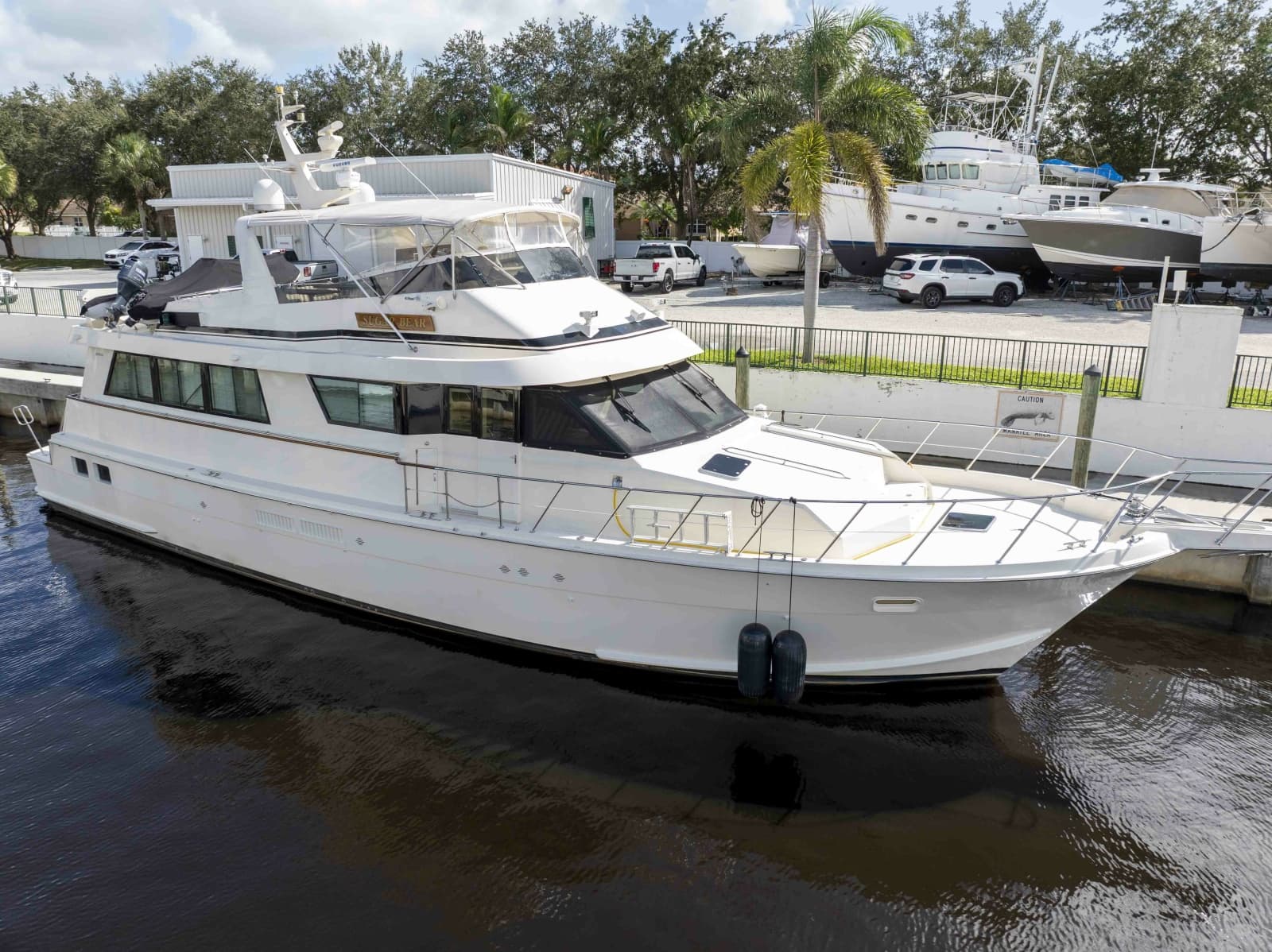 1991 Hatteras 70 Cockpit Motor Yacht - Photo 2