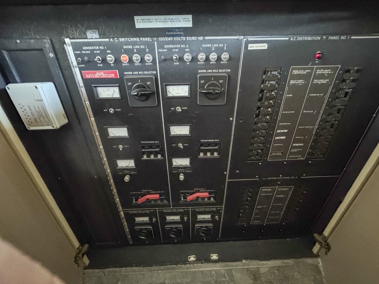1991 Hatteras 70 Cockpit Motor Yacht - Photo 21