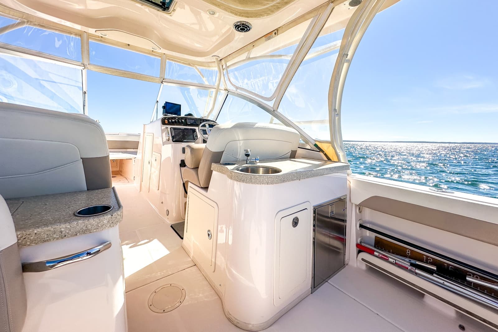 2014 Grady-White 307 Freedom - Photo 26