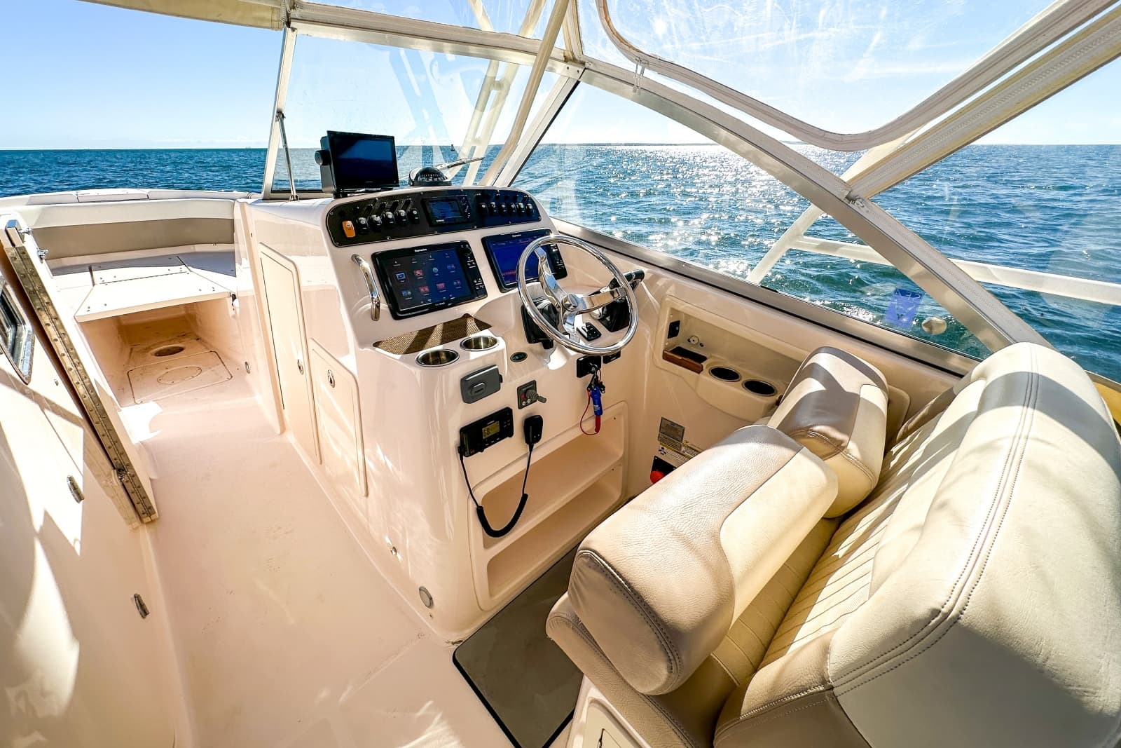 2014 Grady-White 307 Freedom - Photo 23