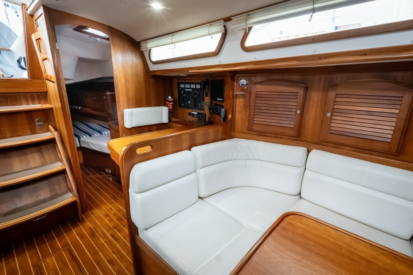 2005 Sabre 426 - Photo 19