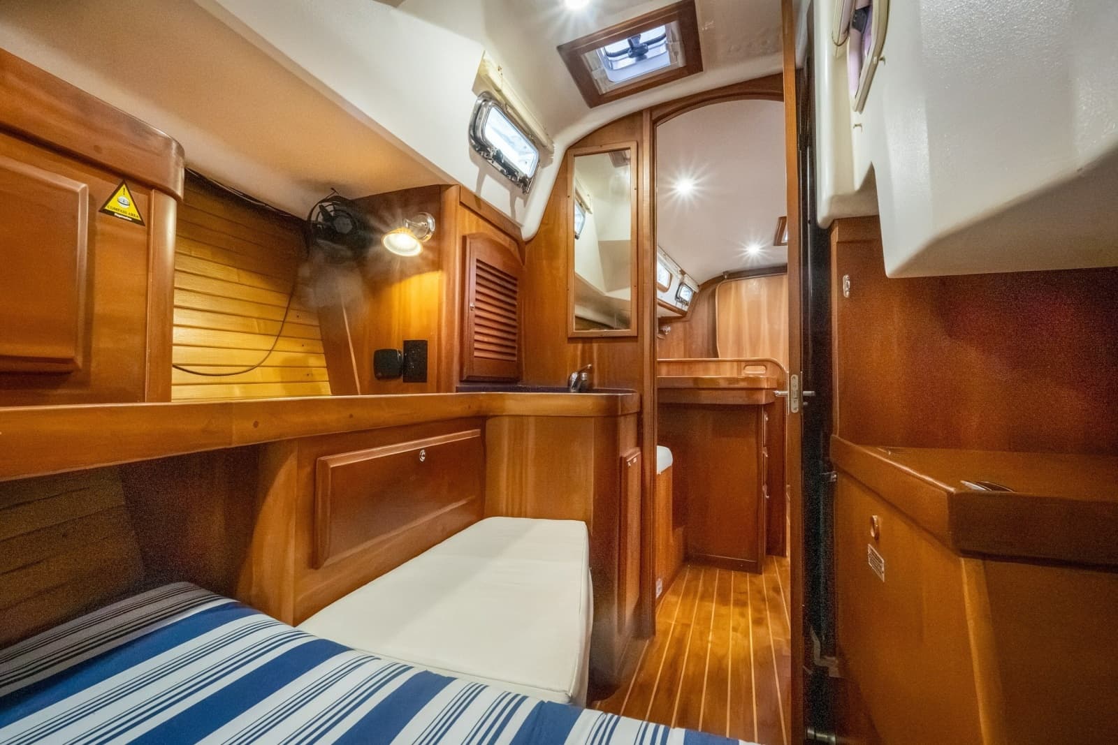 2005 Sabre 426 - Photo 30