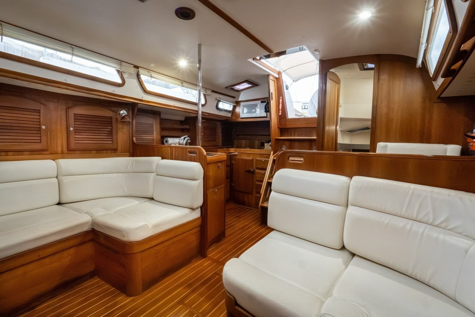 2005 Sabre 426 - Photo 26