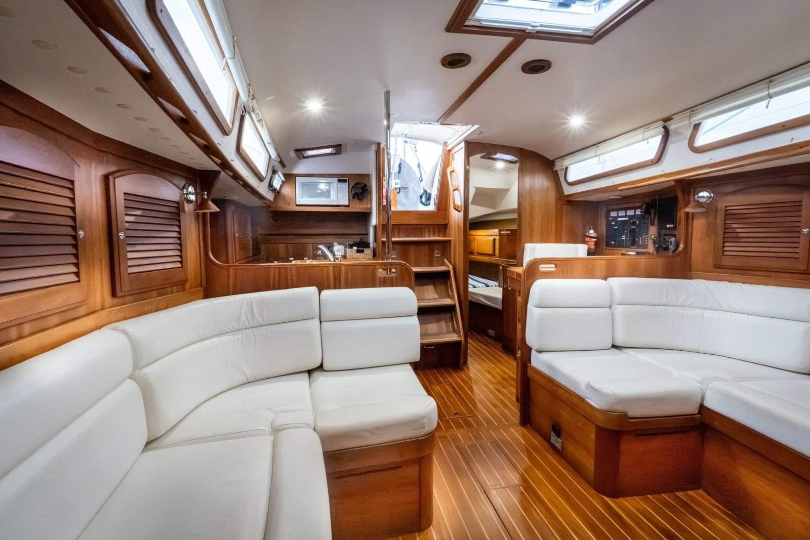 2005 Sabre 426 - Photo 27