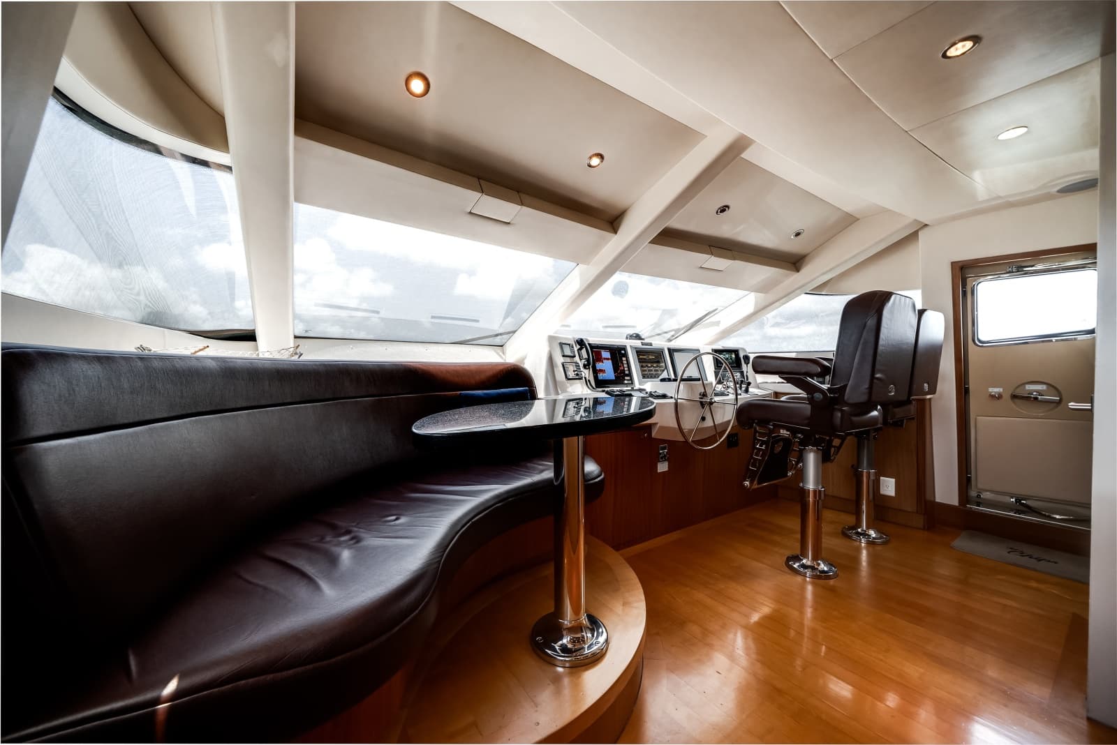 2008 Hatteras  - Photo 35