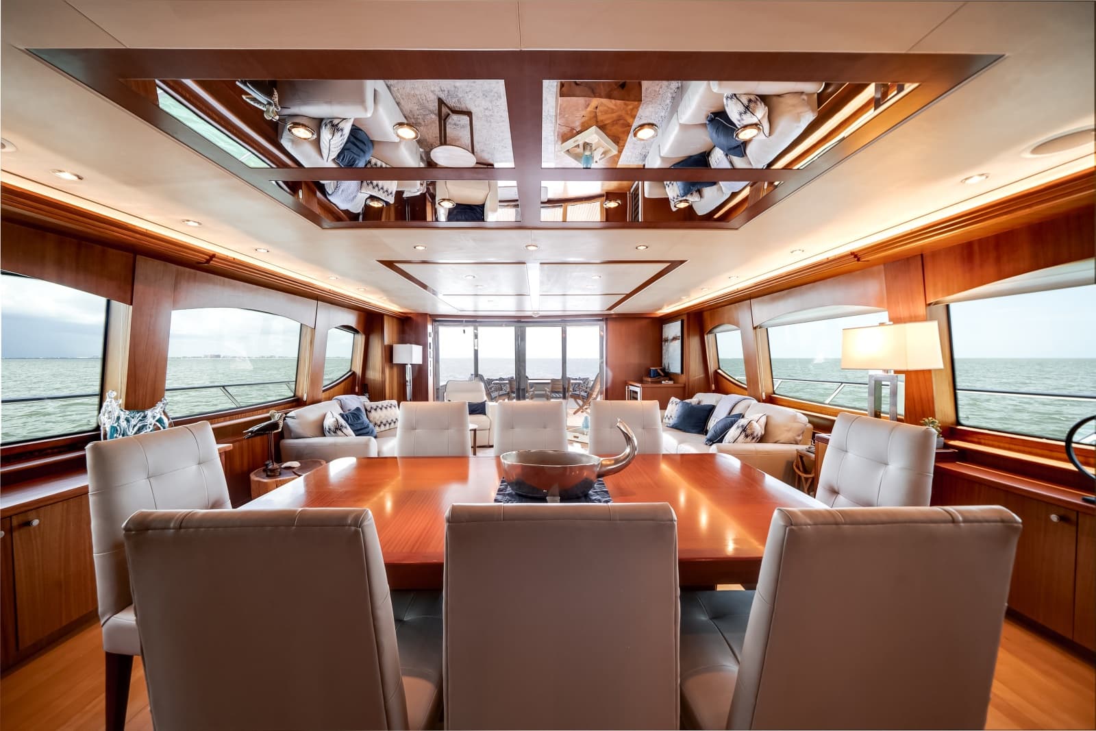 2008 Hatteras  - Photo 28