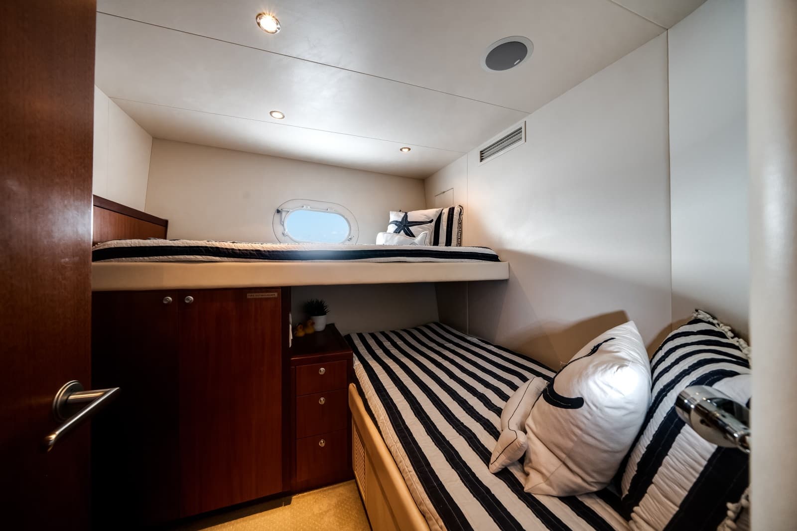 2008 Hatteras  - Photo 69