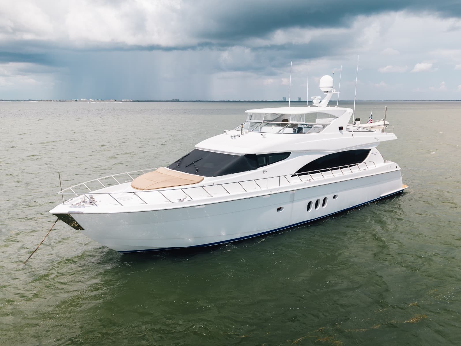 2008 Hatteras  - Photo 2