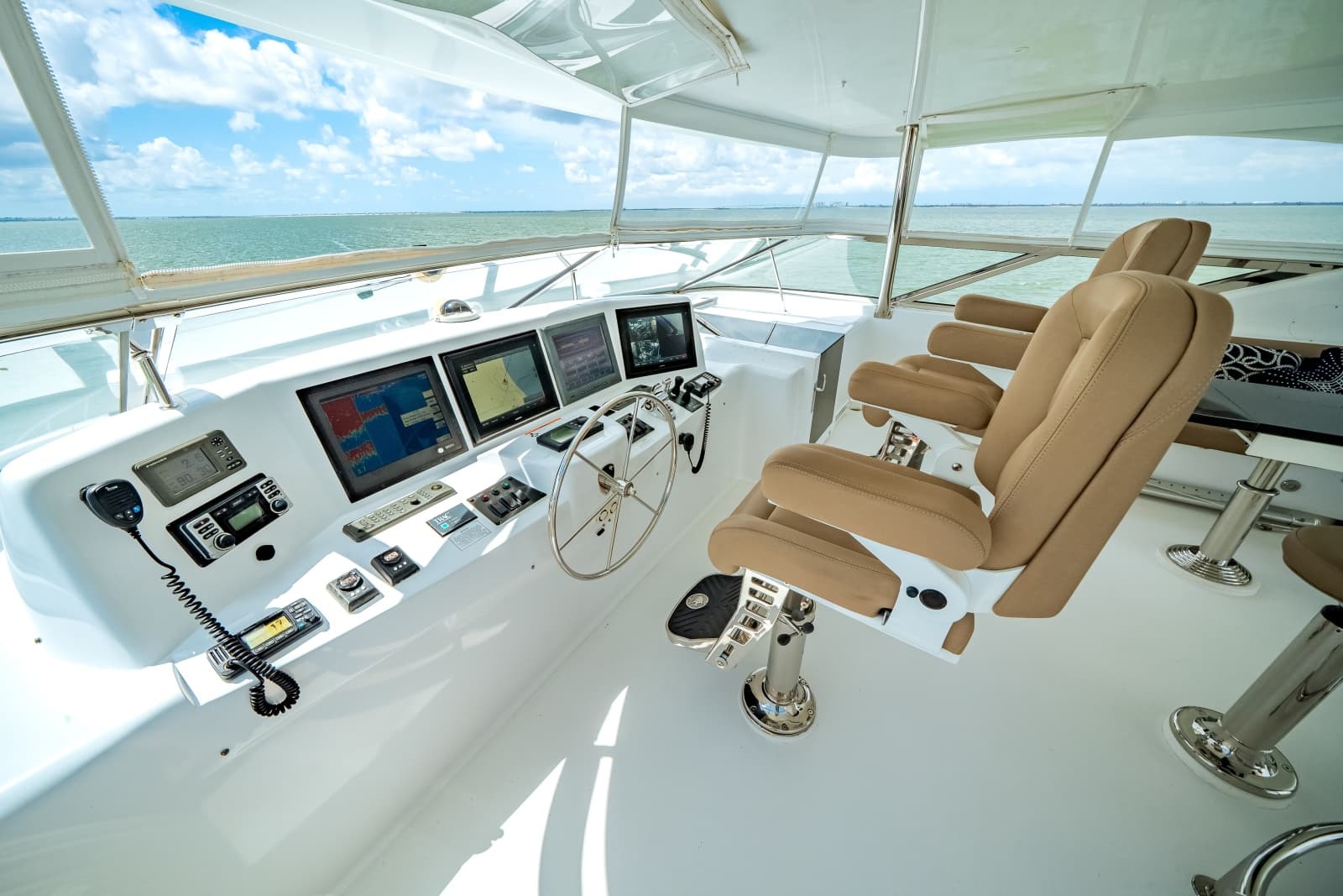 2008 Hatteras  - Photo 88