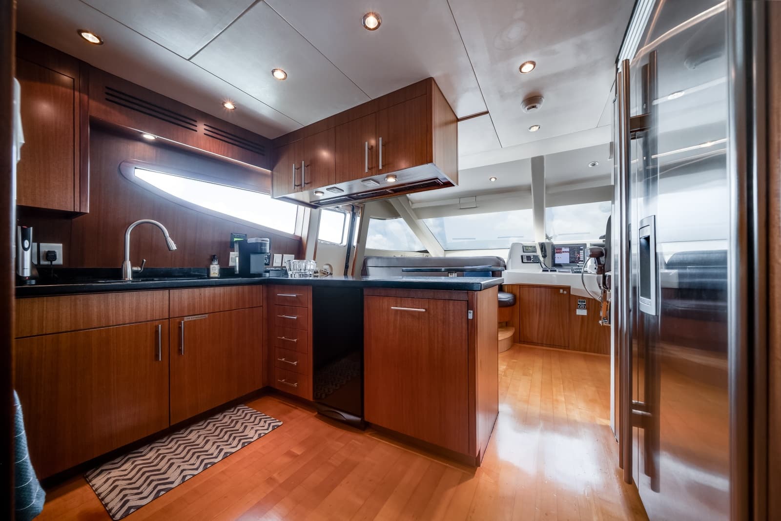 2008 Hatteras  - Photo 29