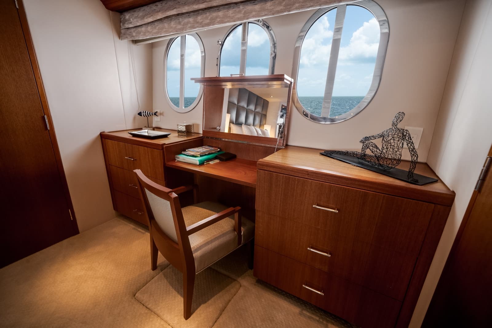 2008 Hatteras  - Photo 50
