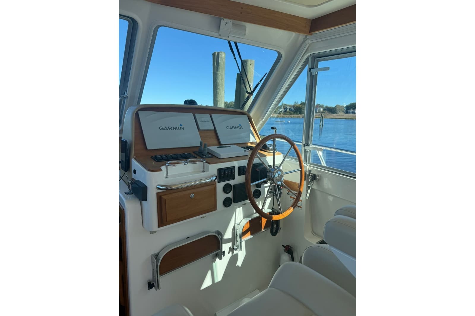 2017 Back Cove 41 - Photo 15