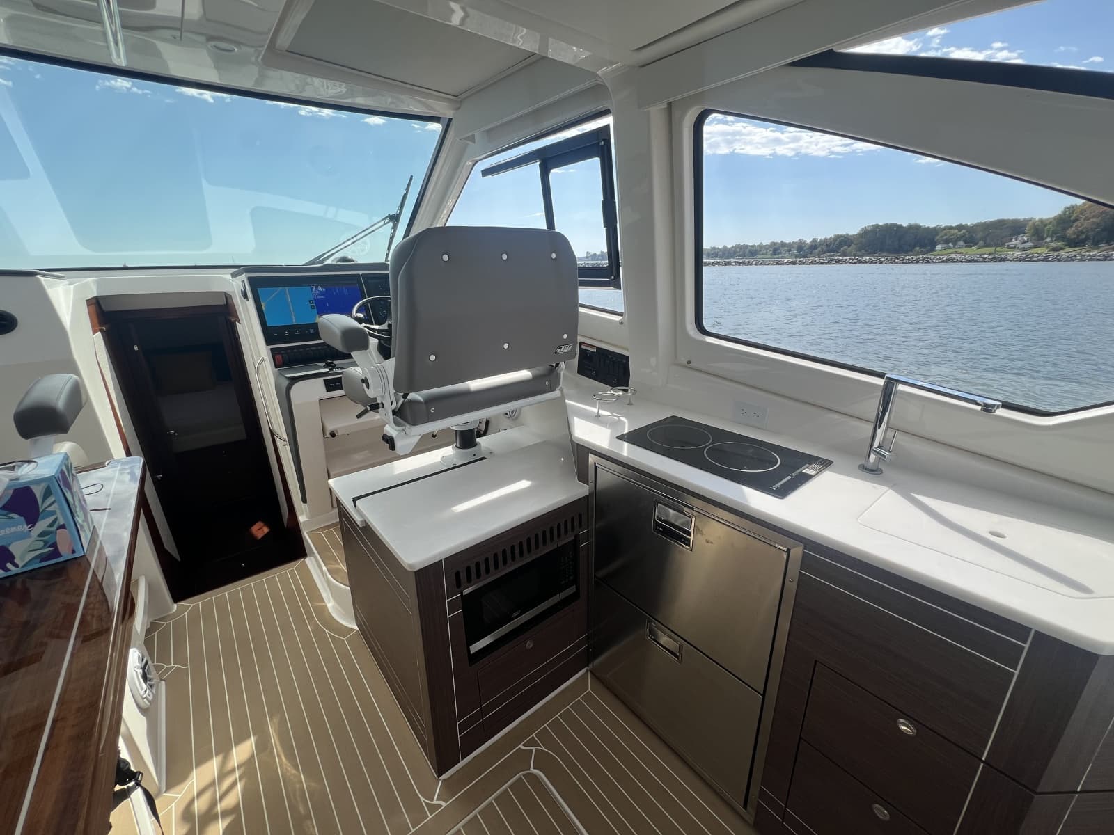 2025 Pursuit OS 445 Offshore - Photo 7