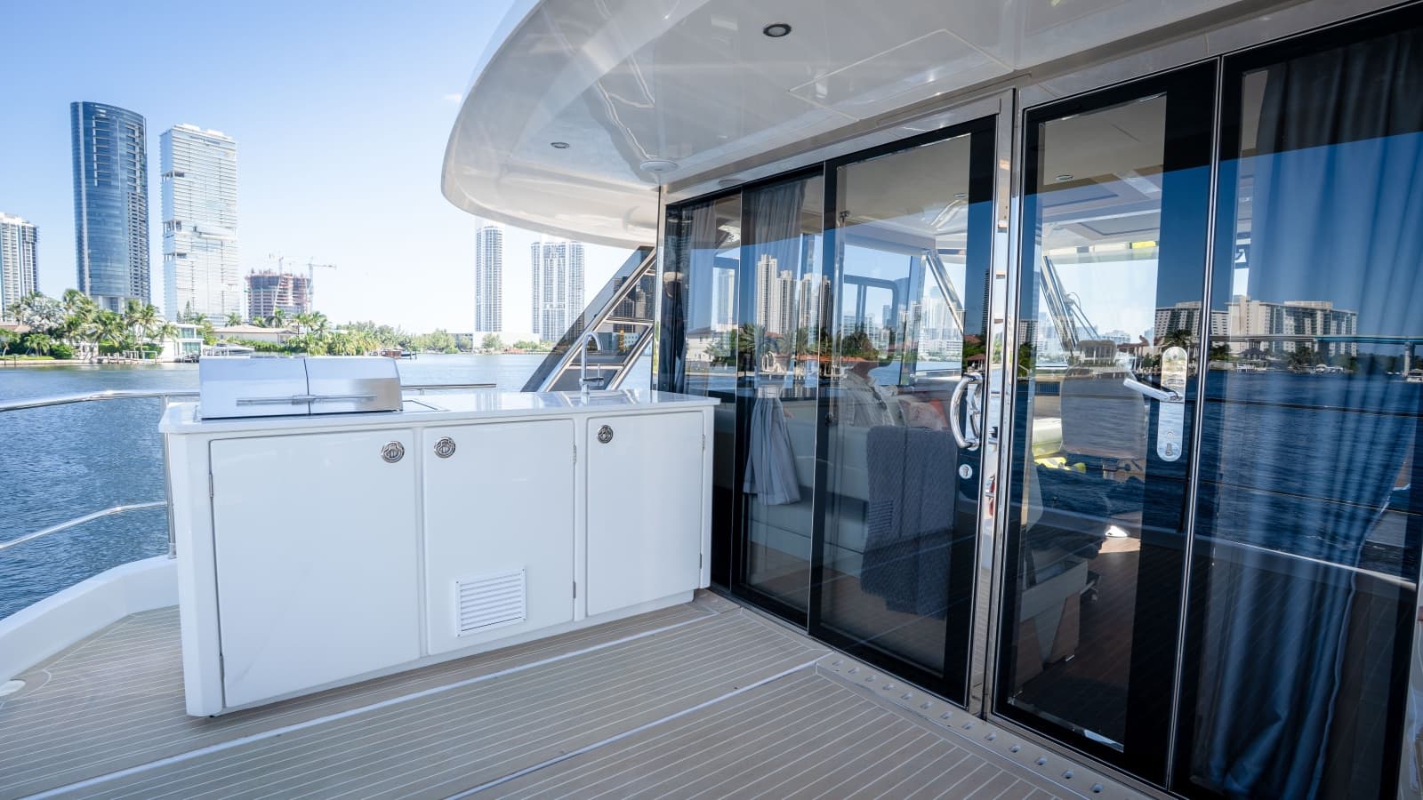 2025 Aquila 54 Yacht - Photo 20
