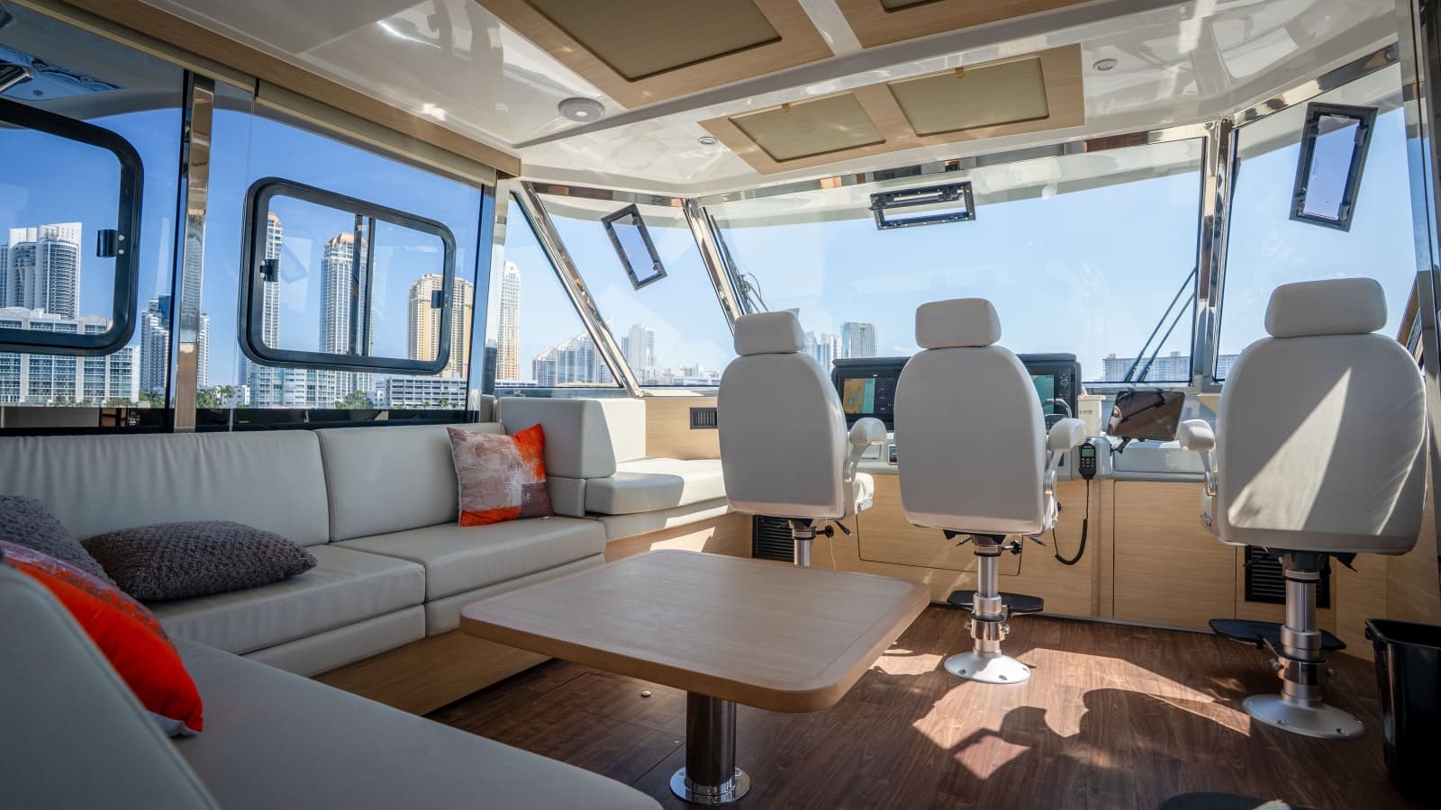 2025 Aquila 54 Yacht - Photo 14