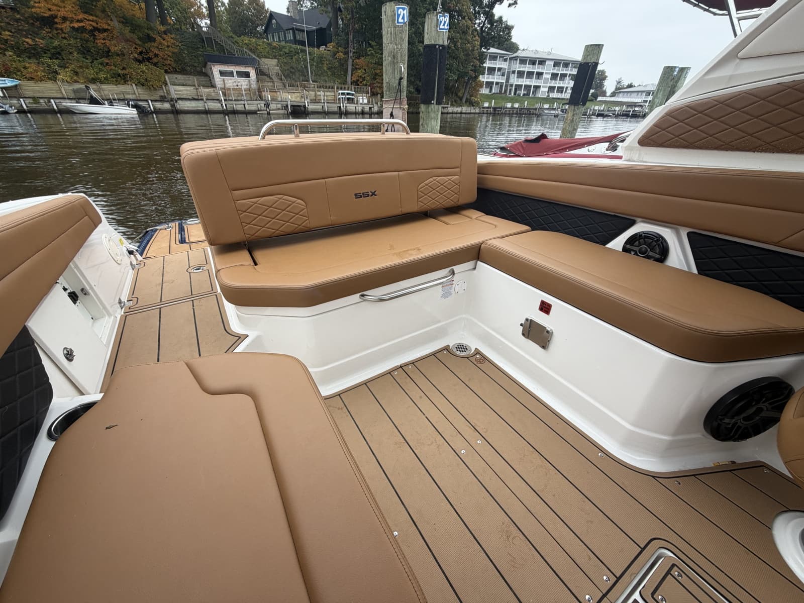 2025 Chaparral 267 SSX - Photo 18