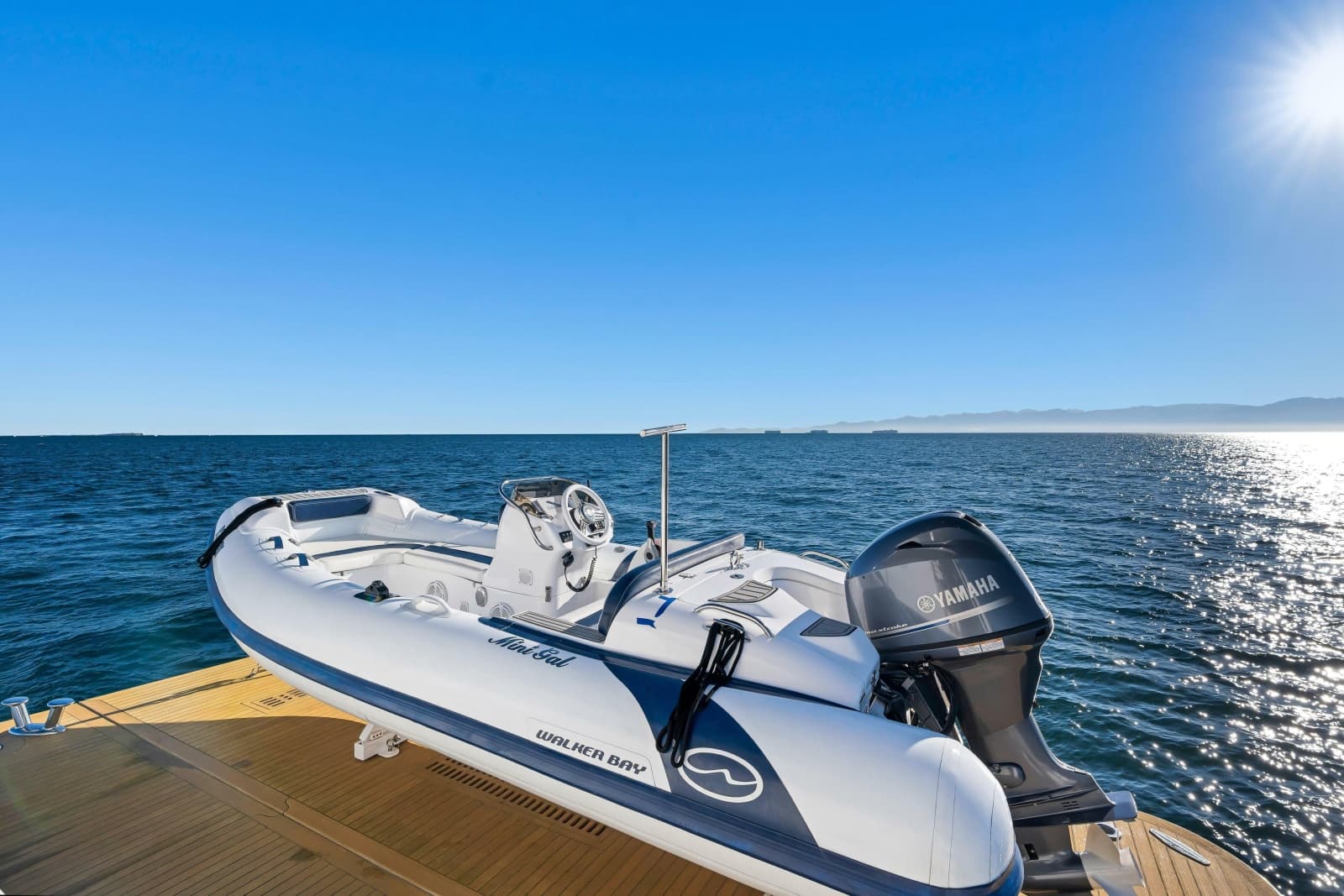 2021 Ocean Alexander 32L Motor Yacht - Photo 31