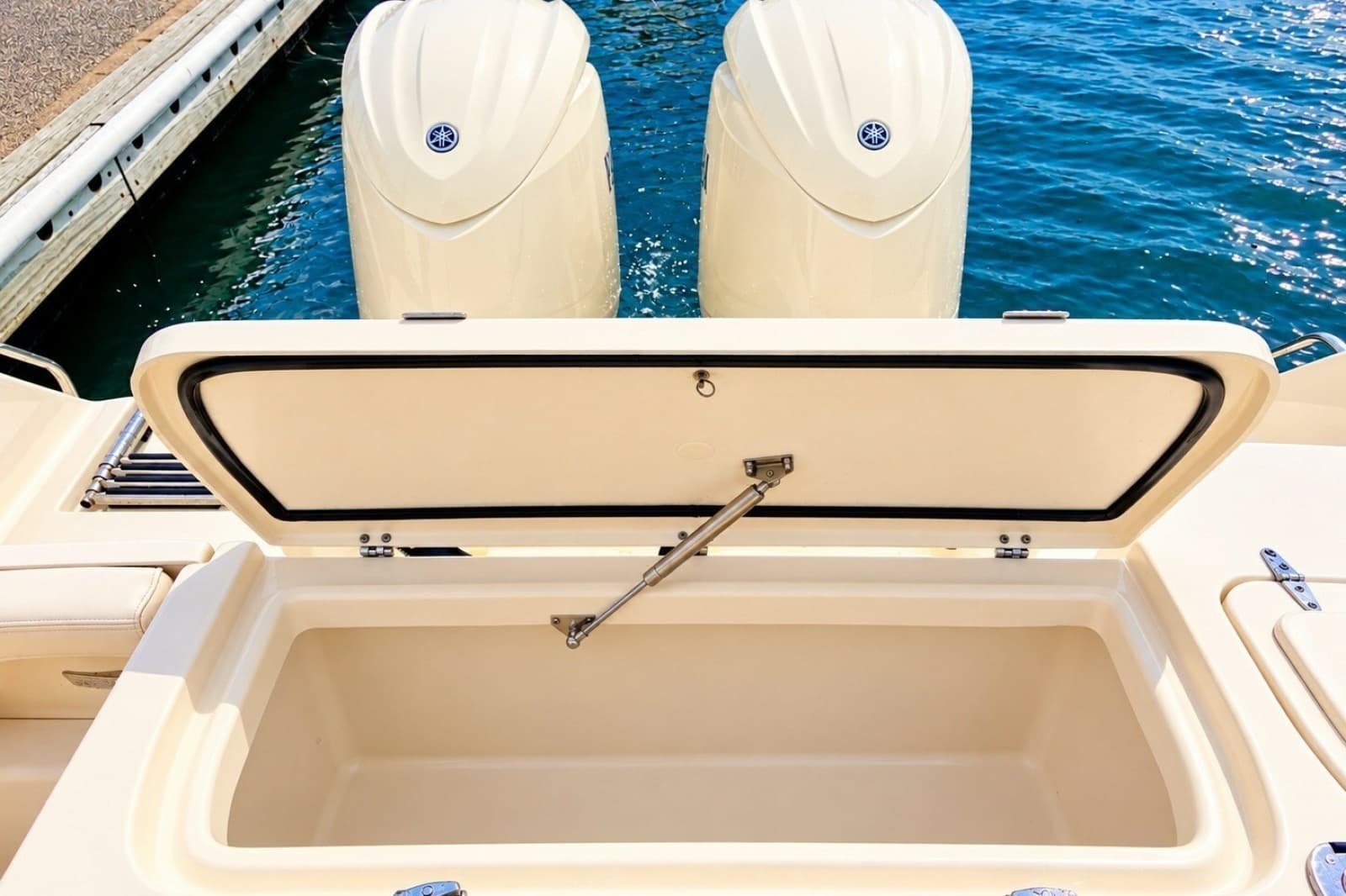 2025 Grady-White Fisherman 257 - Photo 6