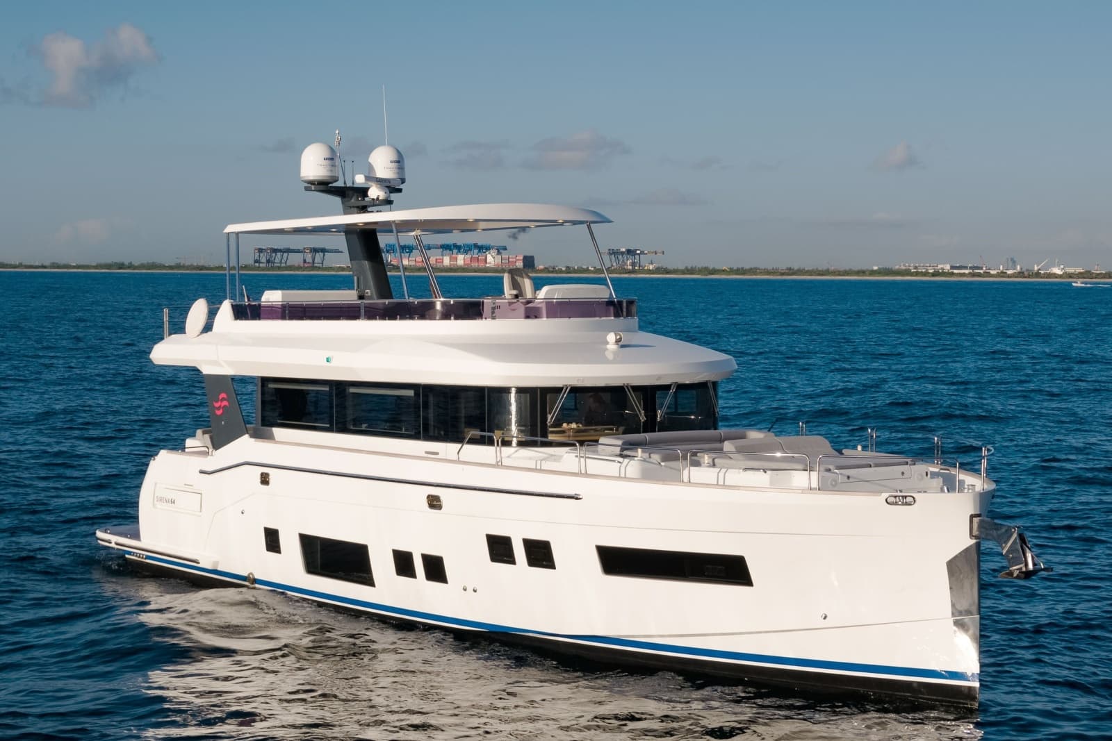 2021 Sirena 64 - Photo 3