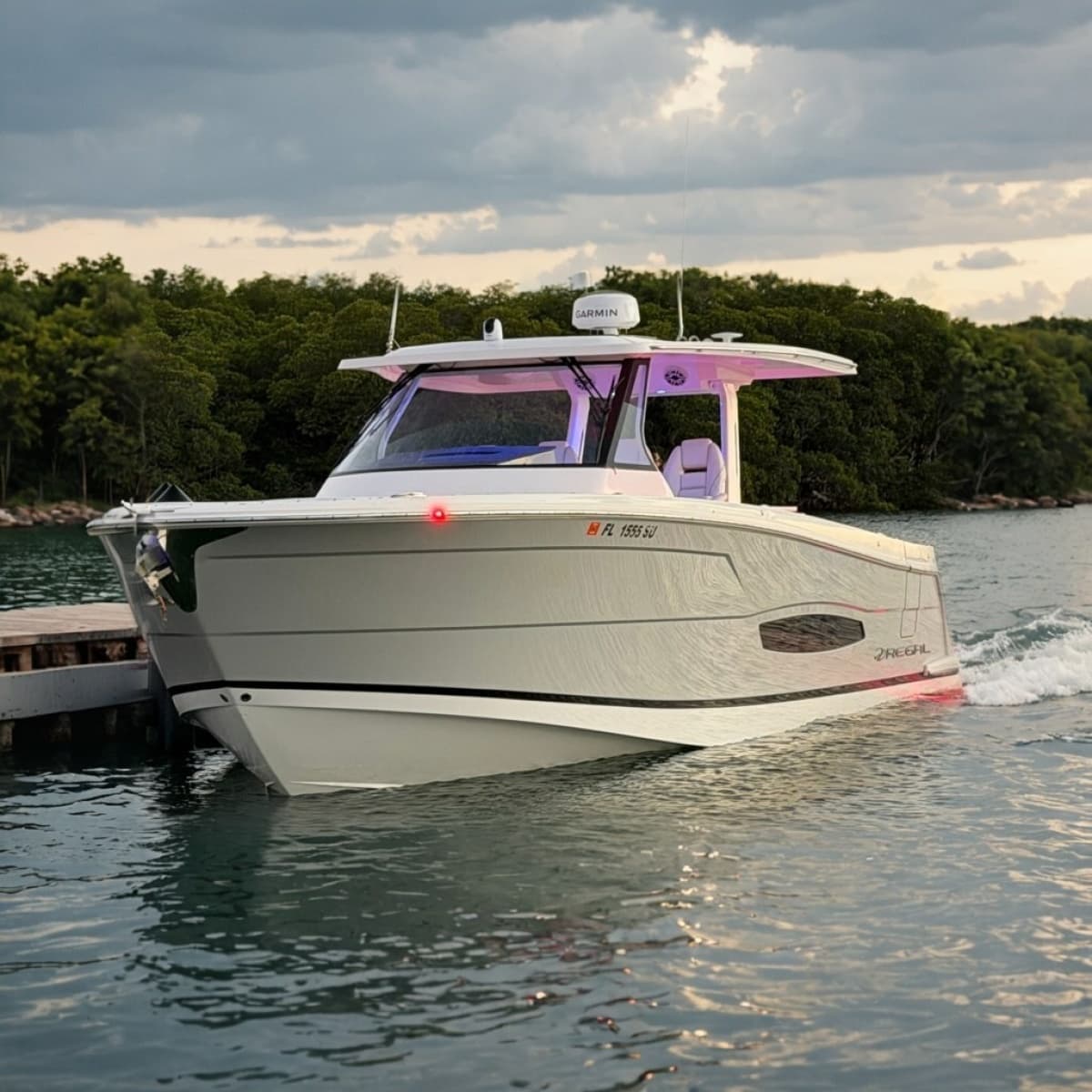2020 Regal 38 SAV - Photo 1