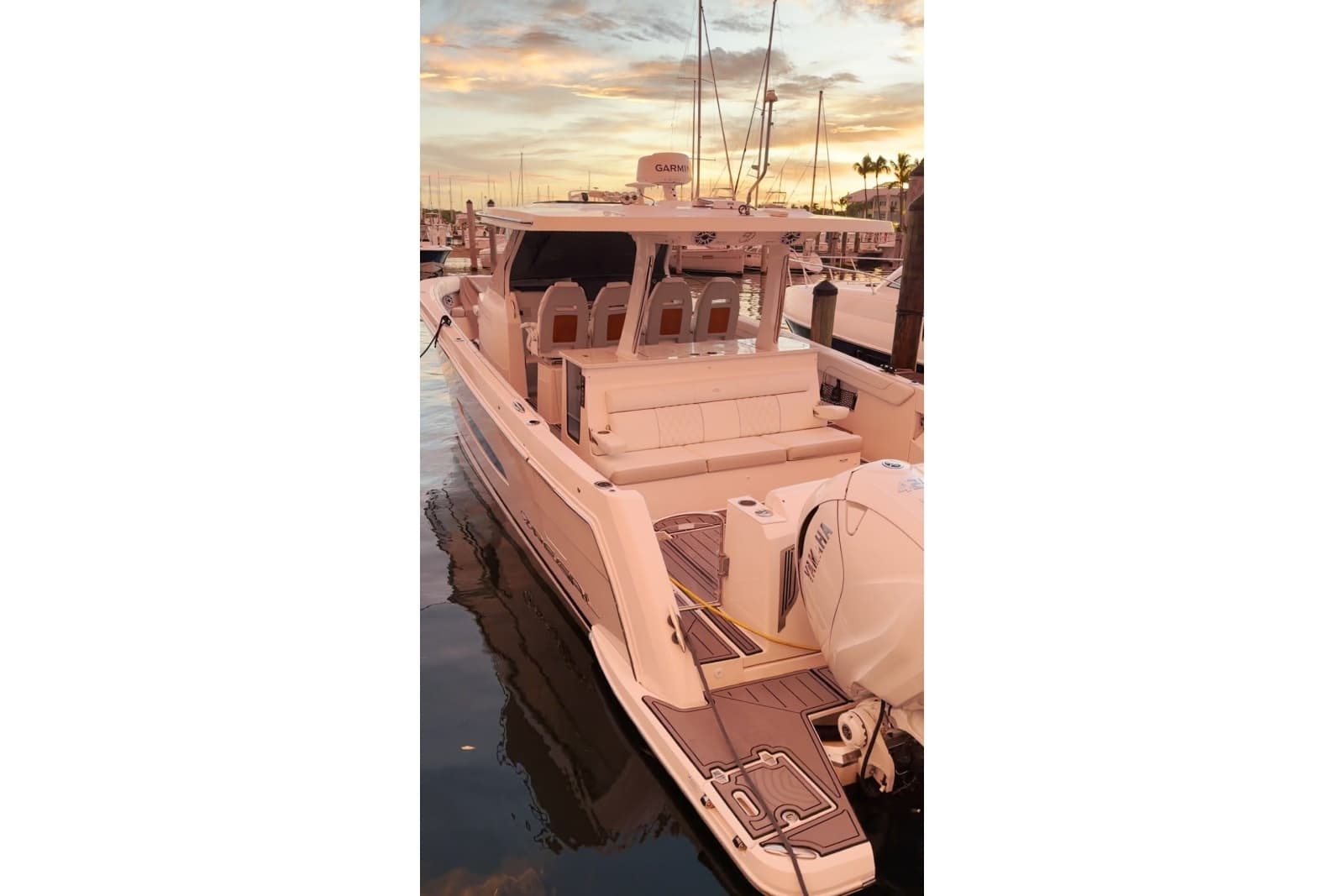 2020 Regal 38 SAV - Photo 29