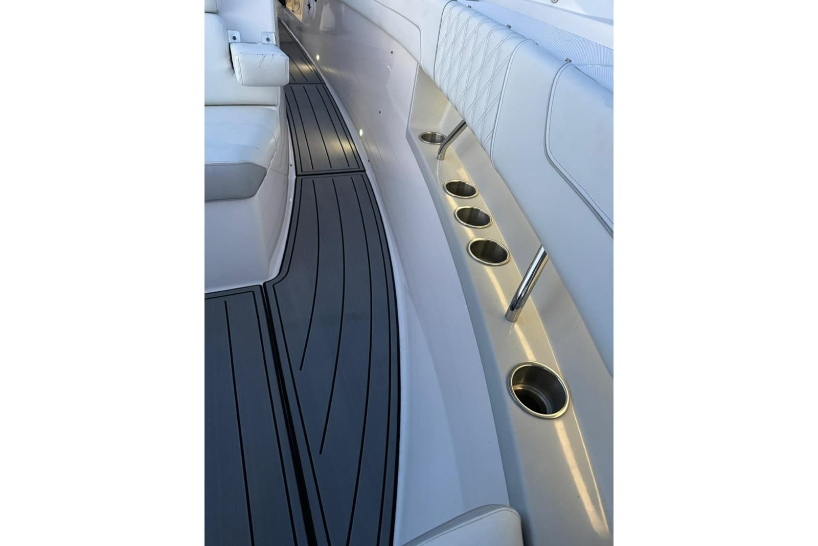 2020 Regal 38 SAV - Photo 33
