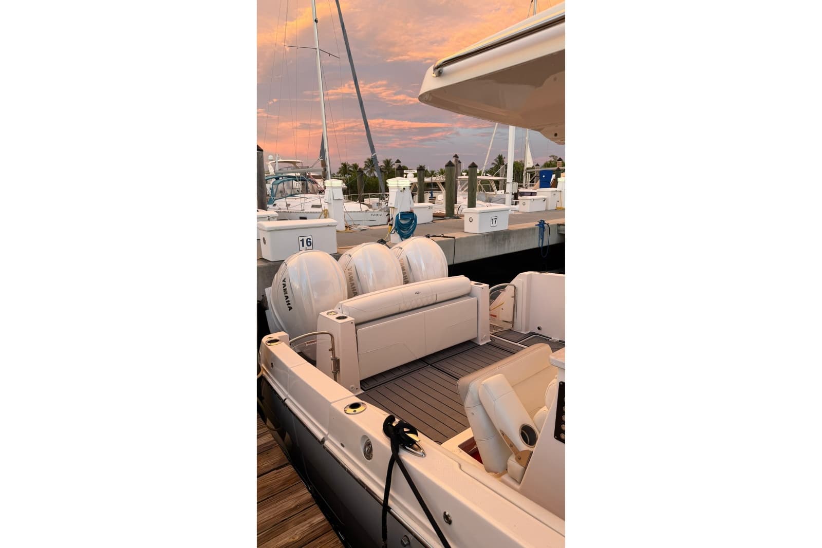 2020 Regal 38 SAV - Photo 22
