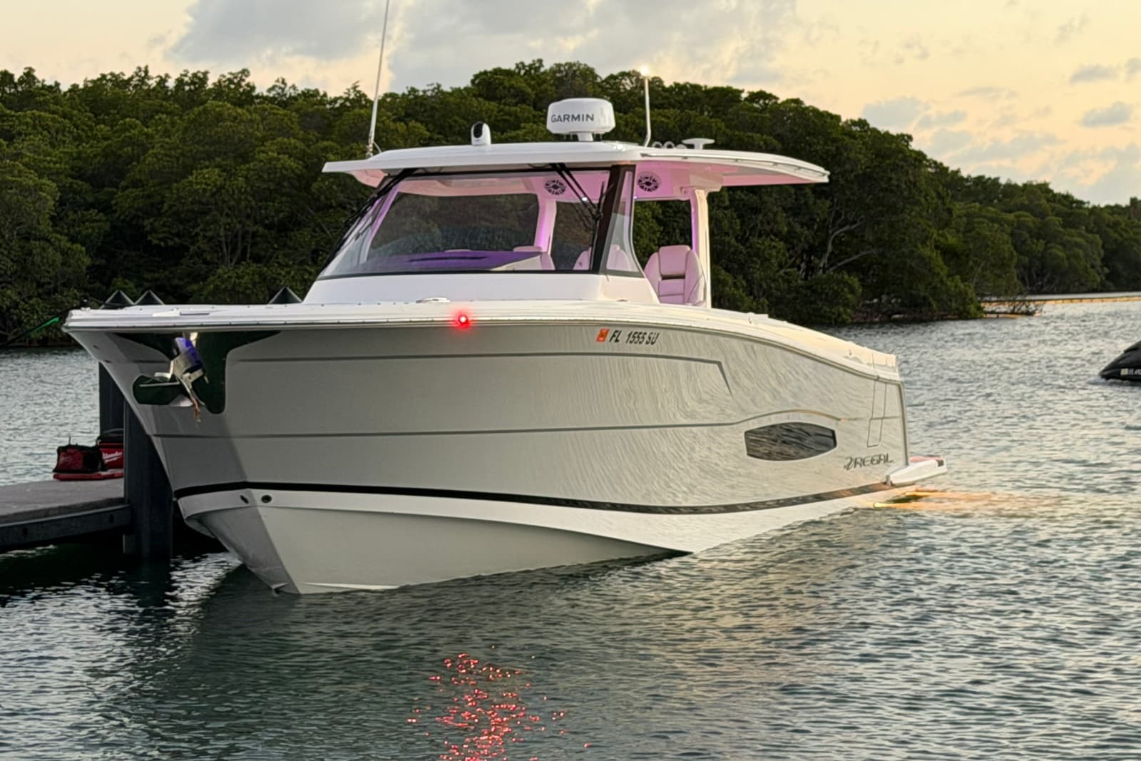 2020 Regal 38 SAV - Photo 20