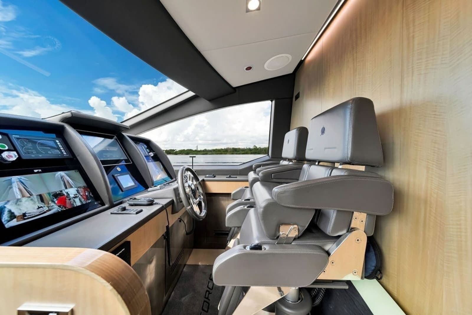 2017 Azimut 84 - Photo 67